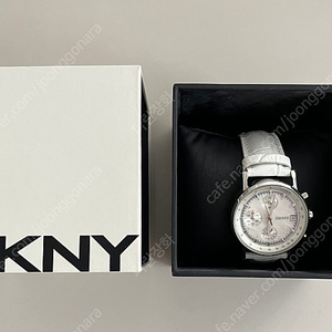 DKNY 패션시계