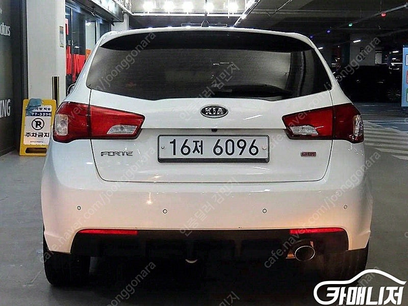 [기아]포르테GDI 해치백(5도어) 럭셔리 ★중고차★중고차매입★전액할부★저신용자★신불자★소액할부★현금★카드 전부 가... 이미지