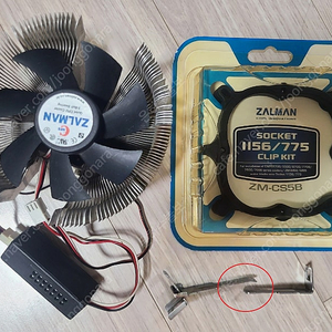 잘만 (ZALMAN) 소켓 (SOCKET) 1156/775 CPU 쿨러 & 쿨러 지지대 (ZM-CS5B) 판매합니다.