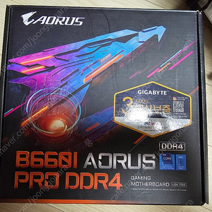 기가바이트 b660i aorus pro ddr4 팝니다.