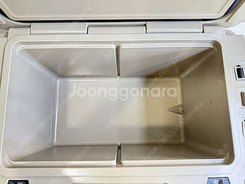 미니멀웍스 쿨러 아이스박스 45QT 샌드--2