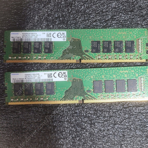 삼성 DDR4 3200 16G X 4장 팝니다.