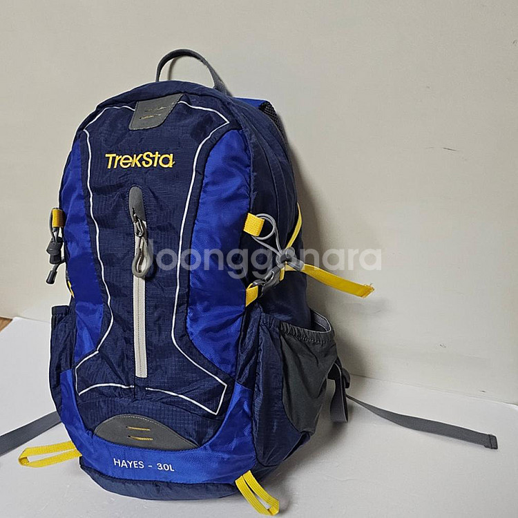 트렉스타 등산배낭 30L--1
