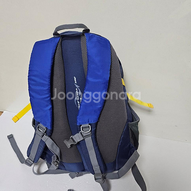 트렉스타 등산배낭 30L--3