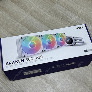 NZXT KRAKEN 360 RGB 화이트 크라켄 수냉 쿨러 팝니다.