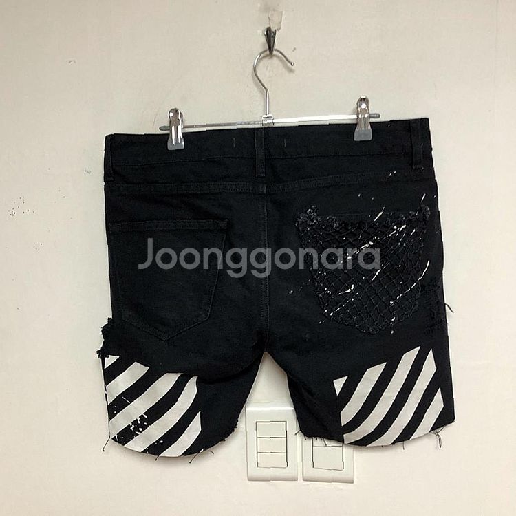 오프화이트 남성 반바지 33인치--1