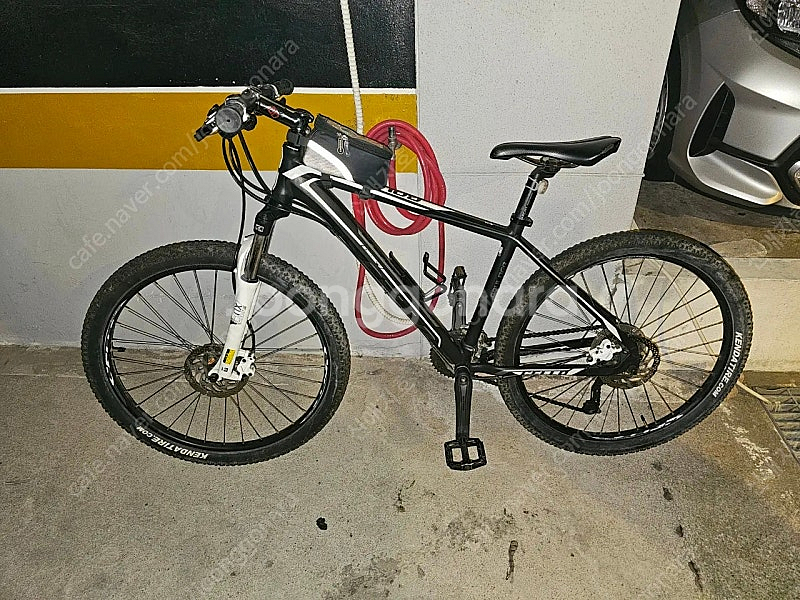 첼로 볼더 MTB 자전거 팝니다.--0