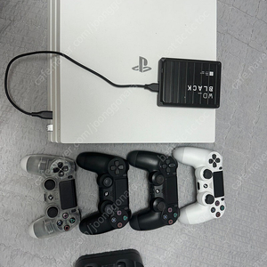 ps4 pro + 5테라 외장하드 게임다수