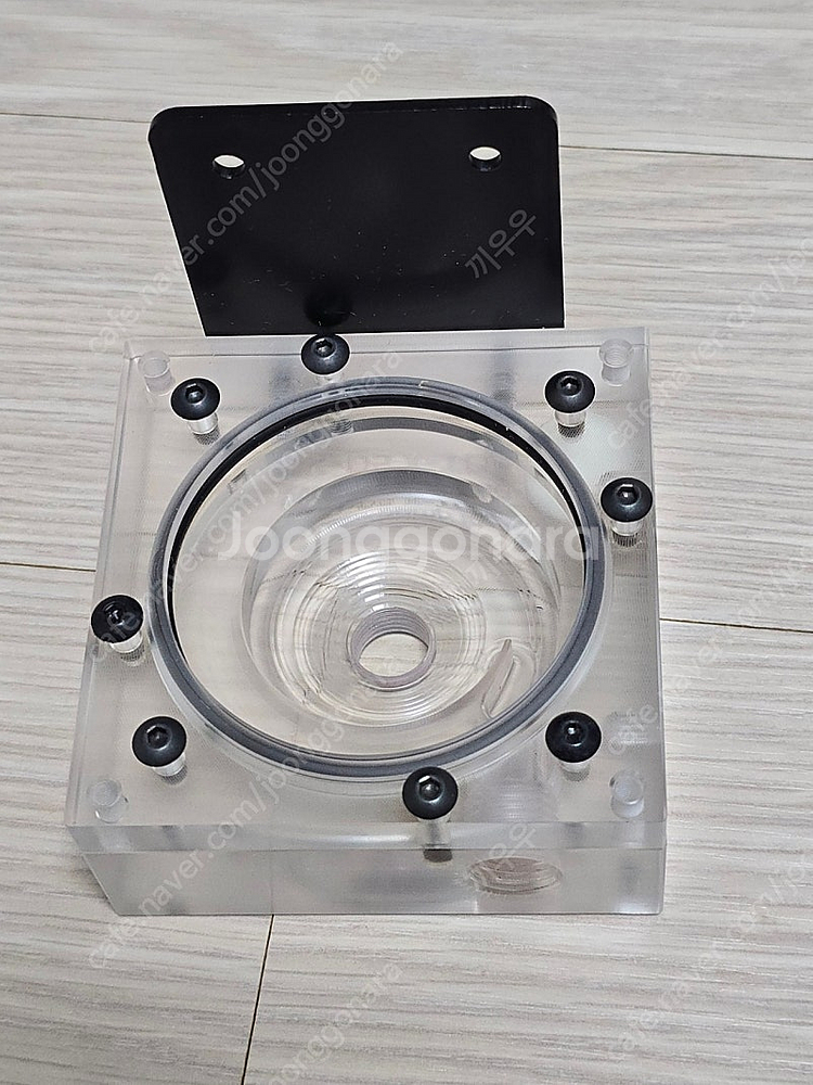 ekwb d5 펌프탑--1