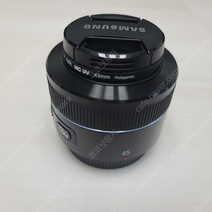 삼성 NX 45mm f1.8