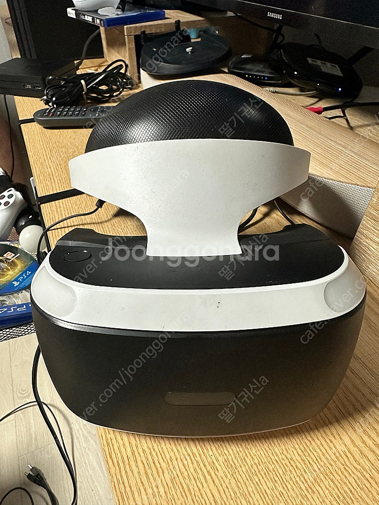플스4 프로 7218b 1t + vr 풀세트 팝니다.--1