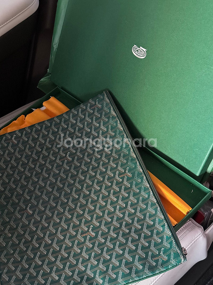 고야드 클러치 그린 GM 팝니다~~!!--1