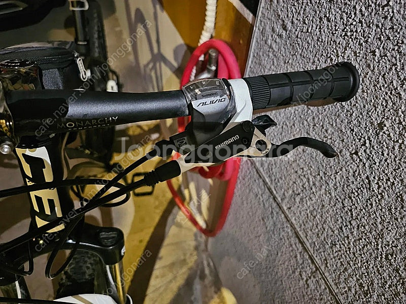첼로 볼더 MTB 자전거 팝니다.--1