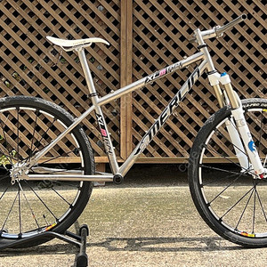 [반차] 머린 MERLIN XLM 6/ 4 티타늄 26인치 판매