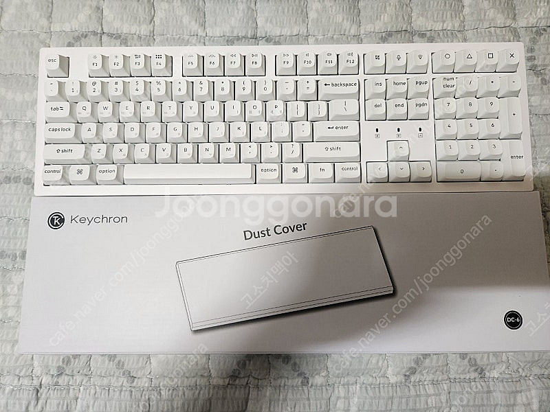 키크론 K10 PRO 풀배열 화이트 저소음 갈축 팝니다--1