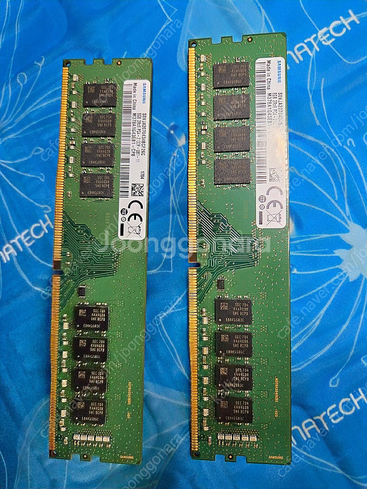 삼성전자 램메모리 2개 판매합니다. M378A1G43E...--1