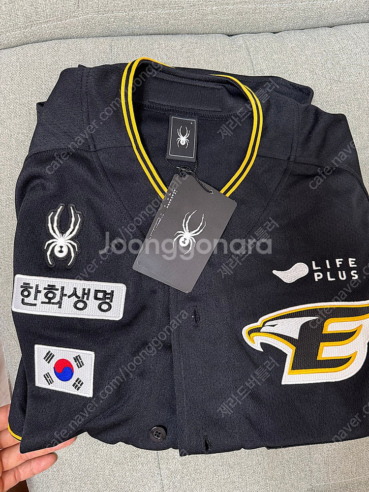한화이글스 24블랙 에어포스 유니폼 L, 3XL 팝니다...--0
