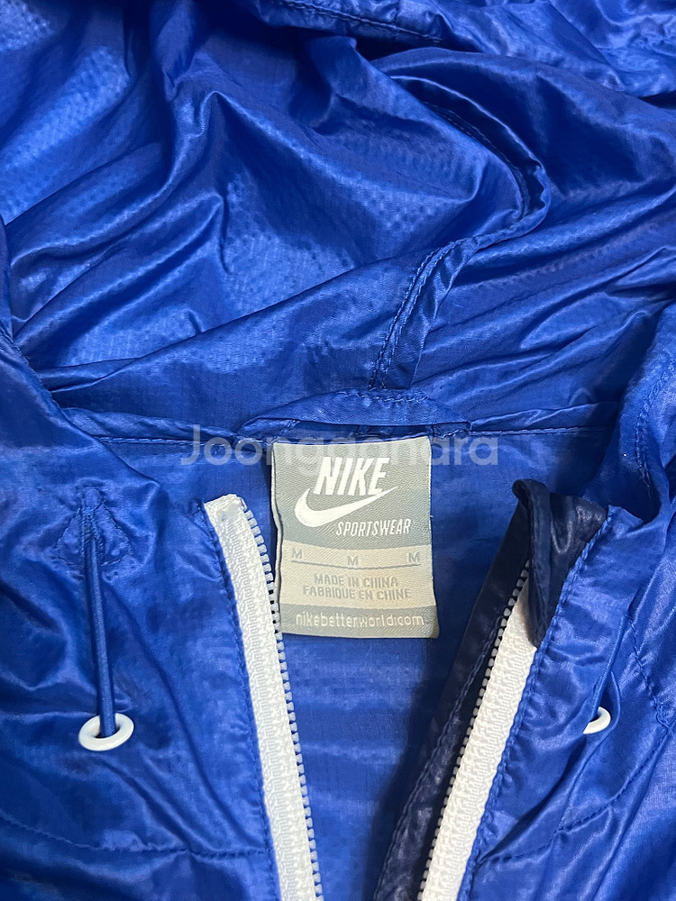 가격내림 M 나이키 윈드러너 봄여름 바람막이--2