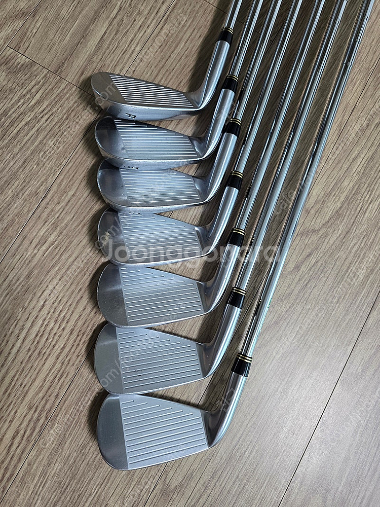 브리지스톤 V300 6세대 4~P 7개아이언팝니다--1