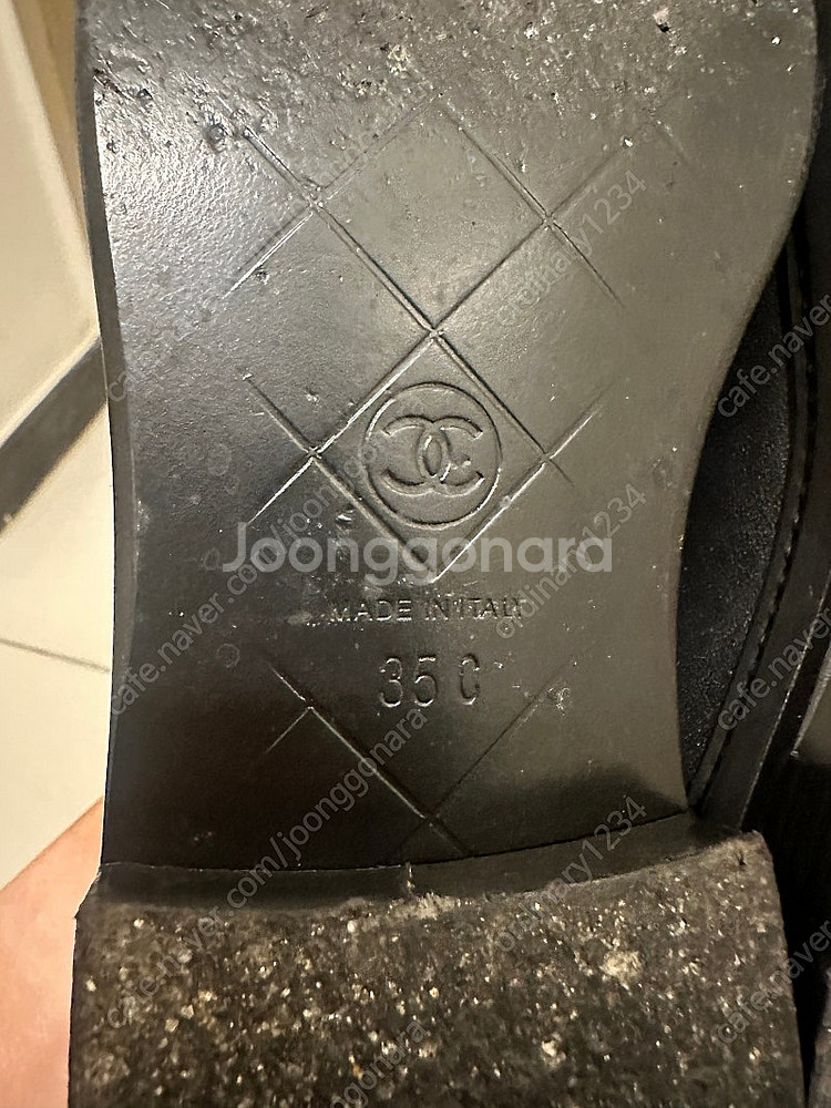 샤넬 턴락 귀한사이즈 35 팝니다--2