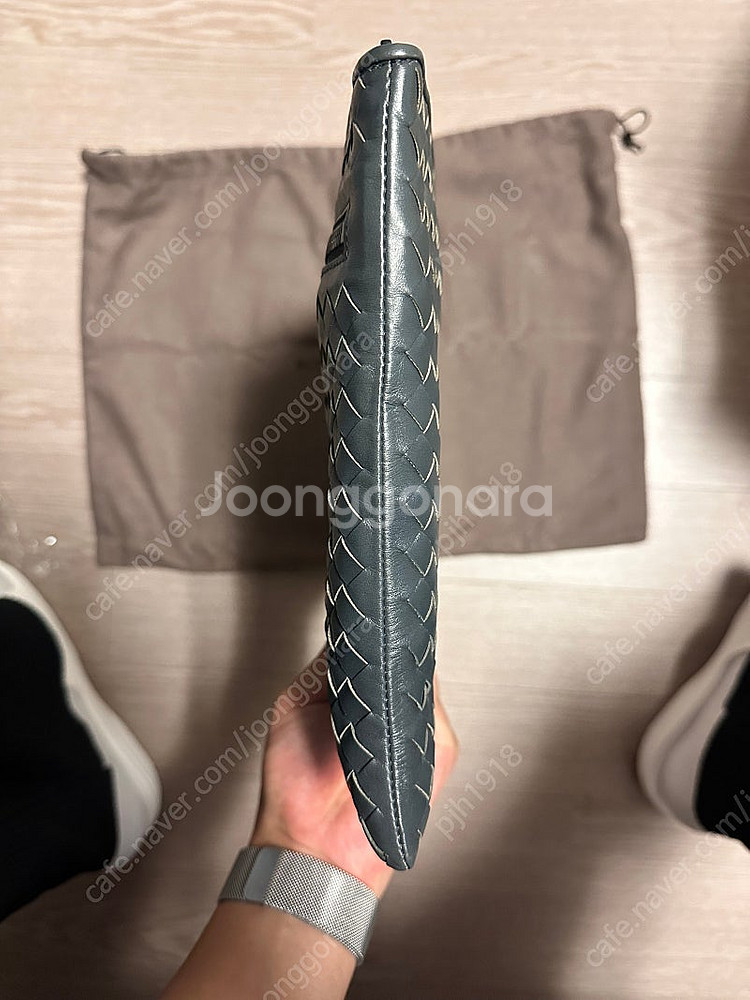 가격인하 정품 보테가베네타 클러치 라지사이즈판매--3