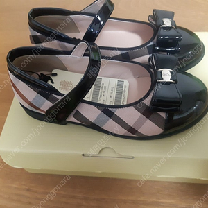 새상품!닥스키즈 체크 구두(190사이즈)