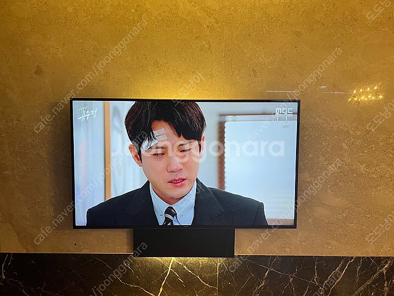 삼성 65인치 스마트 TV--1