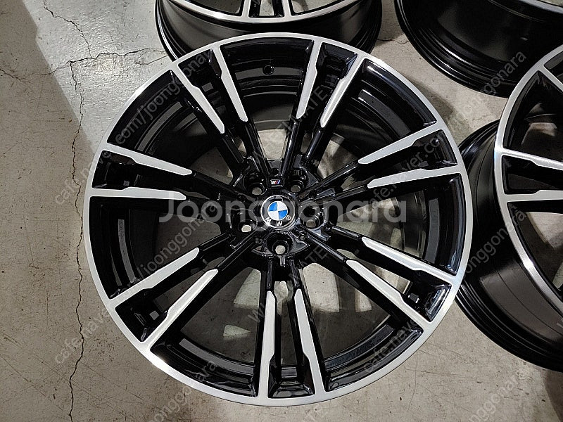 [판매] BMW F90 M5 706M 20인치 정품 휠...--3