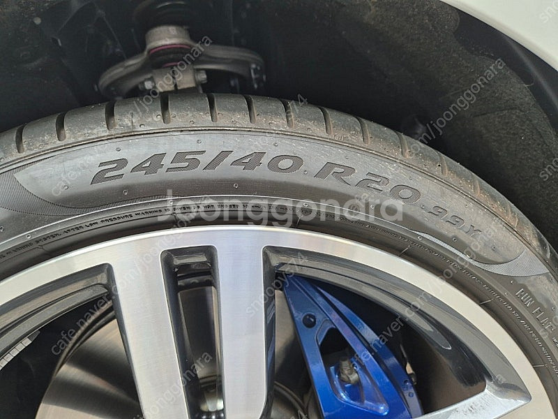 피렐리 피제로 런플렛/BMW6GT--4