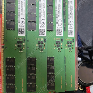 삼성 DDR5 16G PC5-5600B PC용 메모리 4개 일괄이나 2개씩팝니다