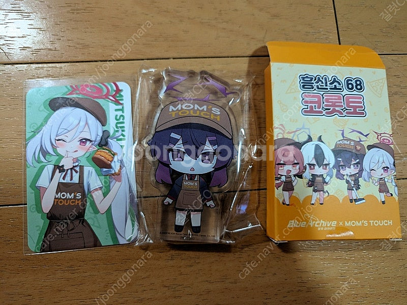 맘스터치 블루아카이브 하루카 코롯토+ 무츠키 포토카드 ...--0