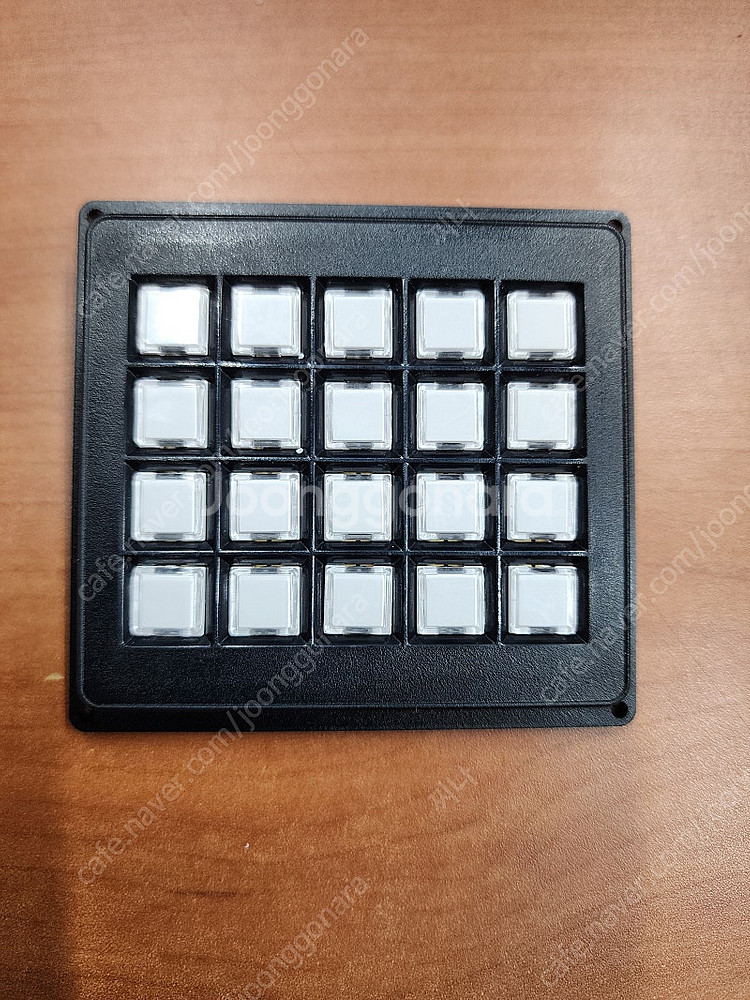 반도체부품(키패드86JB2-201 판매) 19개 일괄 15만원--1