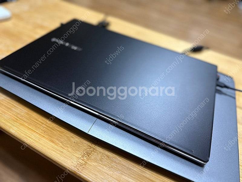 아수스비보북 s15 15인치 A급 팝니다.--4
