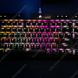 풀윤활 커세어 K70 RGB TKL 저소음적축 게이밍키보드 팝니다