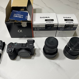 소니 a6700+시그마 18-50 판매