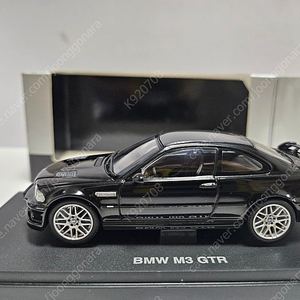 1:43 1/43 BMW E46 M3 교쇼 다이캐스트 팝니다.