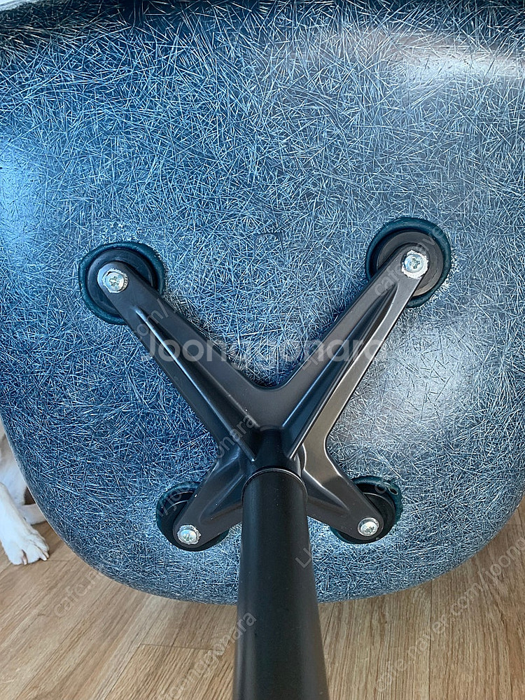 임스 eames 암 쉘 체어 허먼밀러--6