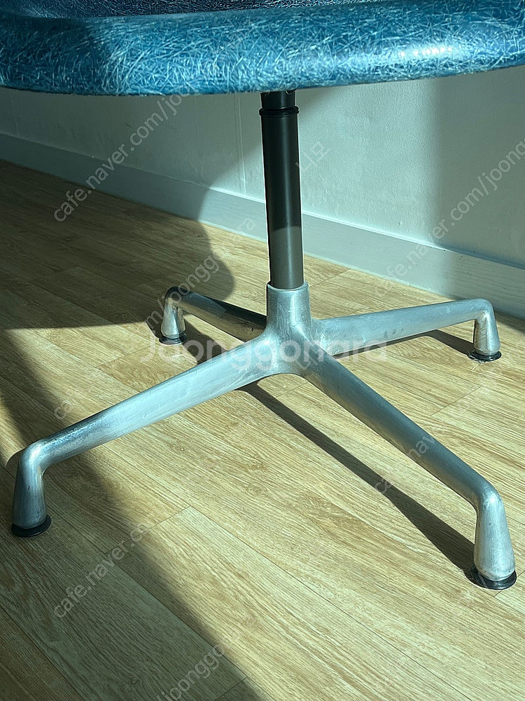 임스 eames 암 쉘 체어 허먼밀러--7