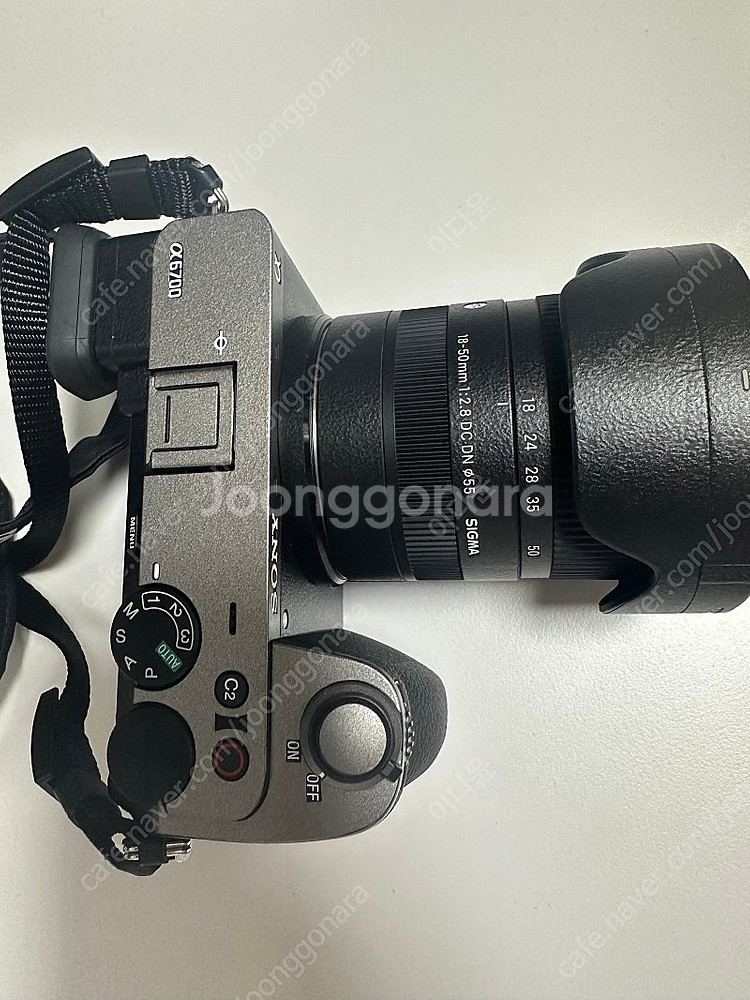 소니 a6700 반들킷 + 시그마 18-50 판매합니다--2