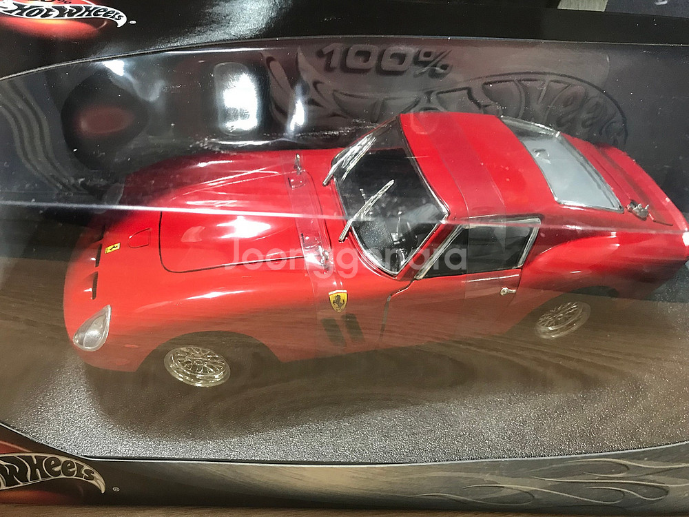 <새제품> 핫휠 페라리250GTO 1/18 사이즈 다이...--2