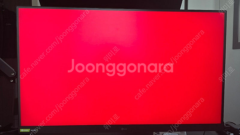 32GP850 모니터 팝니다.--1