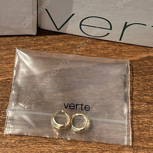 베흐트 14k gold 피그링 이어링 Deux.k.25 / pigling earring 새제품