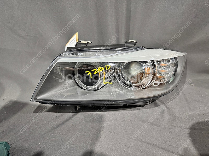 BMW E90 후기 헤드라이트 판매합니다--0