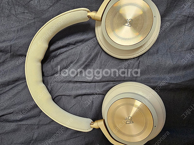 뱅앤올룹슨 베오플레이HX 아이보리--2