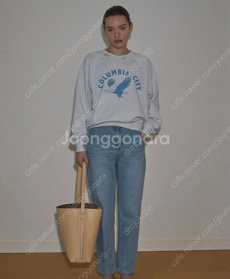 급가격내림)시엔느 22ss 버터 몬드 쇼퍼백 상태 새거급--0