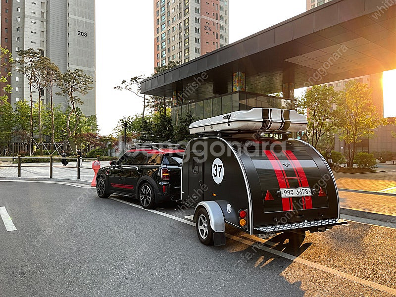 MINI CARAVAN--4
