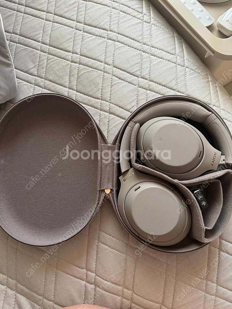 소니 WH-1000XM4--0