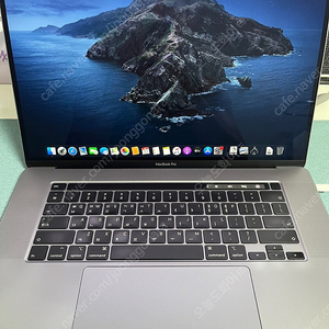 (애플) 인텔 맥북 프로(Macbook Pro) 16인치 2019 (고급형) / i9 / 2.3Ghz / 16GB / 1TB / 5500M 판매합니다.