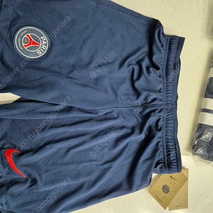 나이키 23-24 PSG 파리 생제르맹 홈 쇼츠DX2716-410 S사이즈