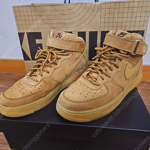 270 ) 나이키 에어포스1 미드 07 된장포스 DJ9158-200 Nike Air Force 1 Mid '07 WB Flax